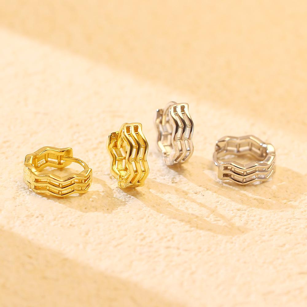 S925 Silver Wavy Cross Stud Earrings: Elegant, Versatile Design for Women