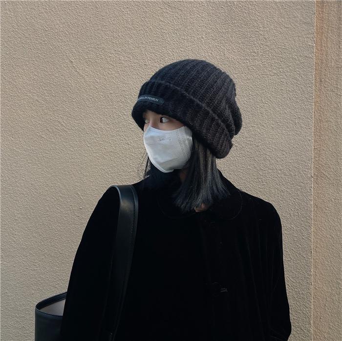 Hat women's autumn and winter new patch wool hat versatile face small warm knitted hat big head circumference cold hat