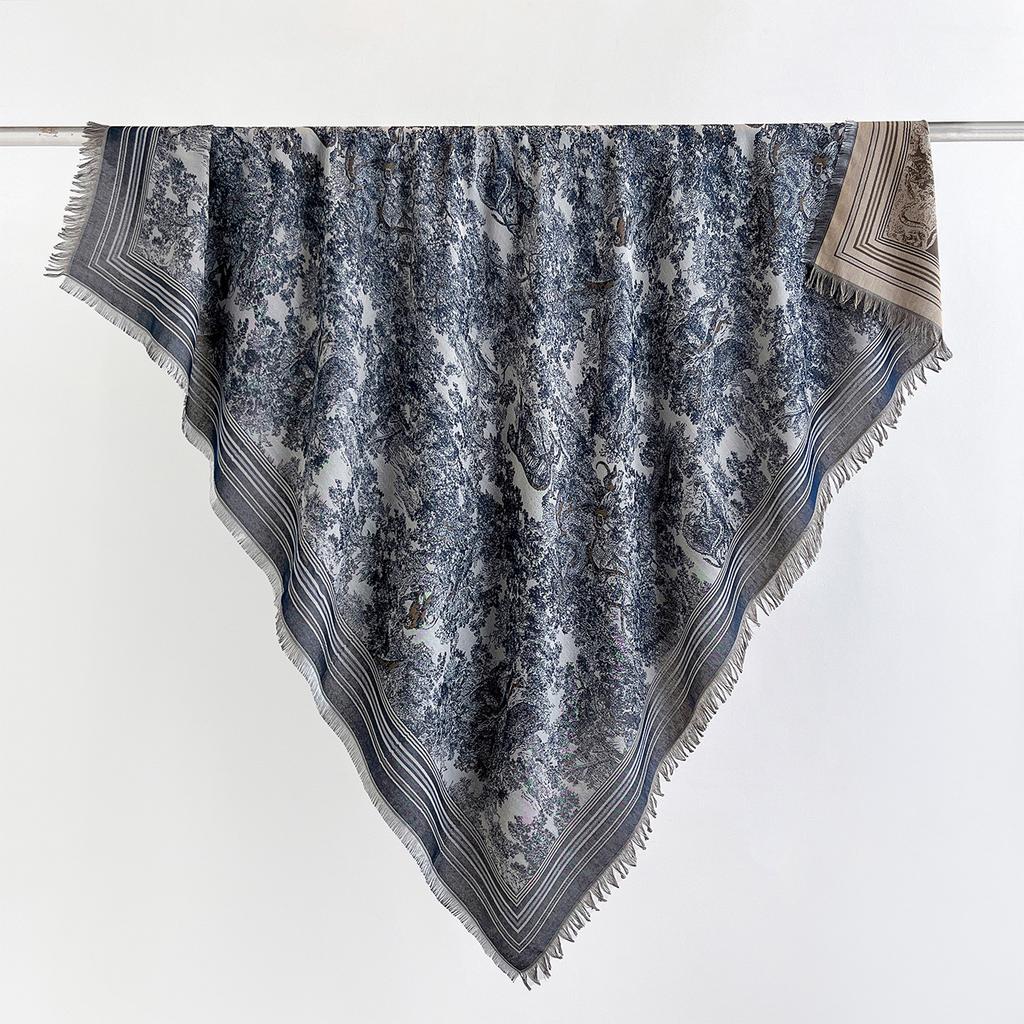 Autumn And Winter High-End Fringed Shawl Large Square Scarf Women'S Autumn And Winter Warm Scarf Thickened Imitation Cashmere