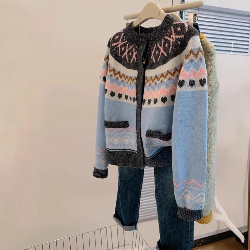 Blue raccoon fleece sweater cardigan women's autumn and winter new lazy short small knitted coat