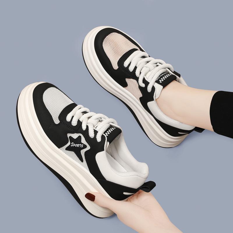 Leder Sportschuhe Damen Frühling und Herbst Neu Muffin-Sohle Rutschfest und Leicht Casual Vielseitig Board Schuhe Sportschuhe Weiß
