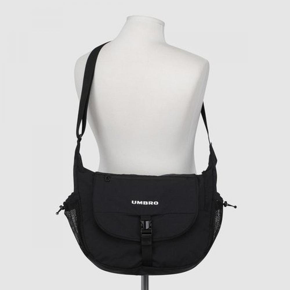 Umbro Flap Big Cross Bag Blk Ur123cbg13