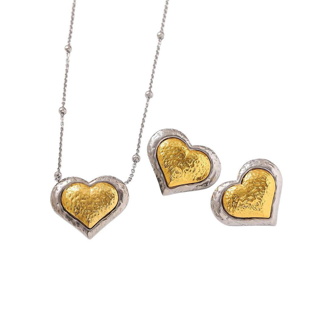 High-End Niche Titanium Steel Jewelry Set: Heart Necklace & Personalized Stud Earrings