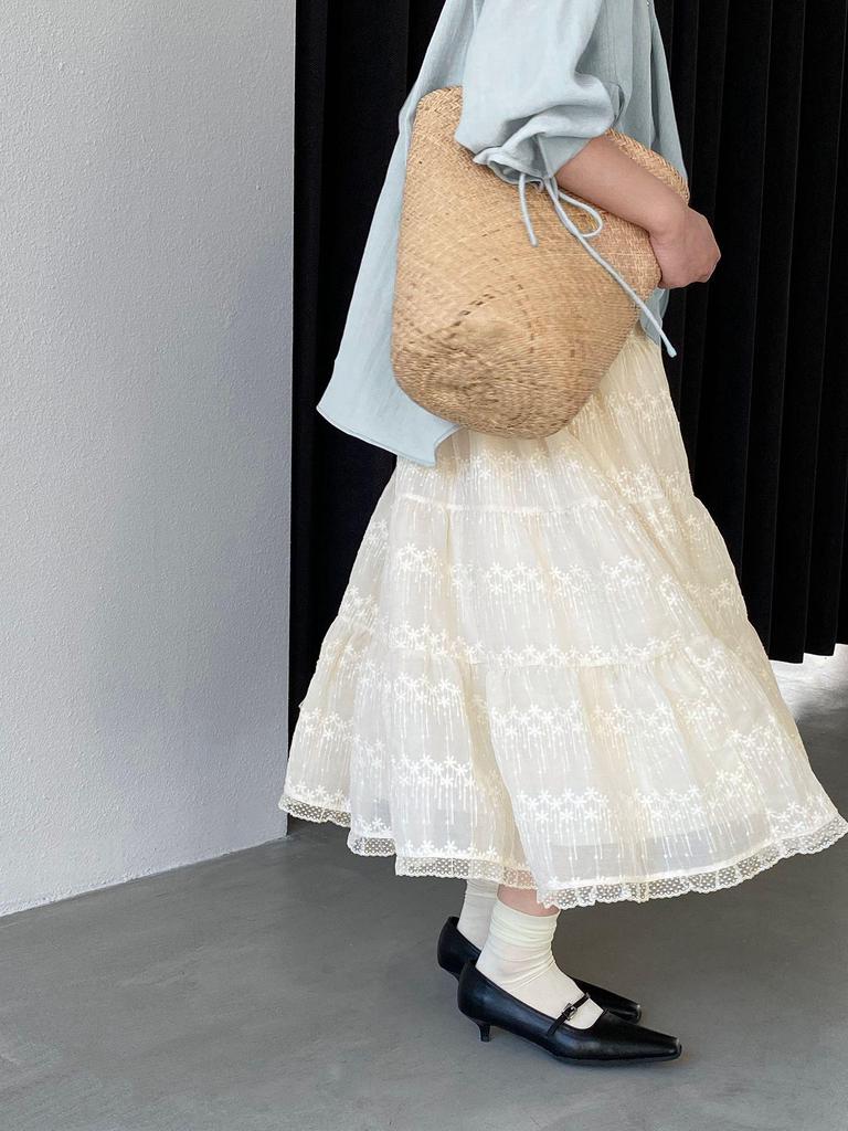 Jiang Zuo French Lace Embroidered Long Skirt - Women's 2026 Spring Large Swing Style