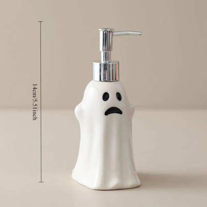 Moisture Bottled Hotel Press Soap Dispenser Bathroom Accessories Painted Christmas Ceramic Lotion Bottle Hand Sanitizer Shampoo