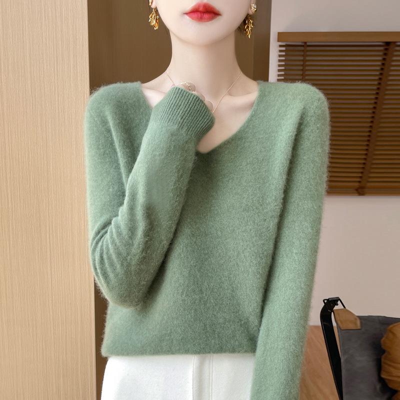 Seamless V-Neck Long Sleeve Women's Knit Pullover Base Layer