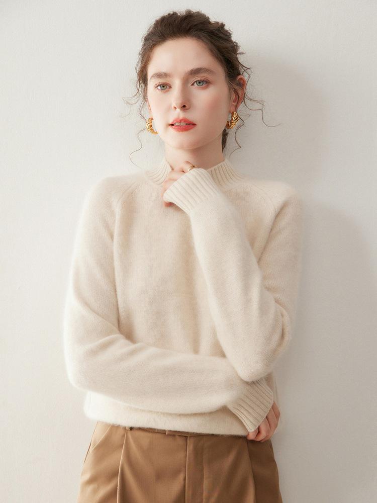 Women's Thickened Cashmere Sweater: Autumn/Winter Half-High Collar, Loose Knit, Versatile Fashion Pullover.