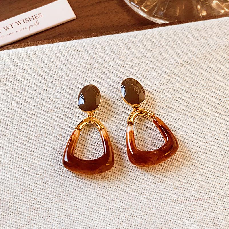 Silver Needle Geometric Irregular Resin Y2K Earrings - Retro Stud Ear Accessories for Women