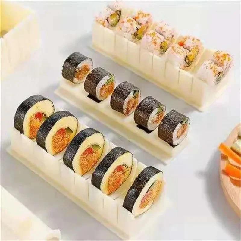 Sushi Maker Equipment Kit Plastic Sushi Rolls Mold Round Square Heart-shaped Sushi Making Tools Cake Roll Mold Kitchen Tools