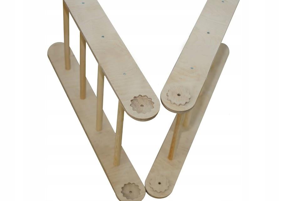 Ladder L Montessori Wood Varnish Platform Hit