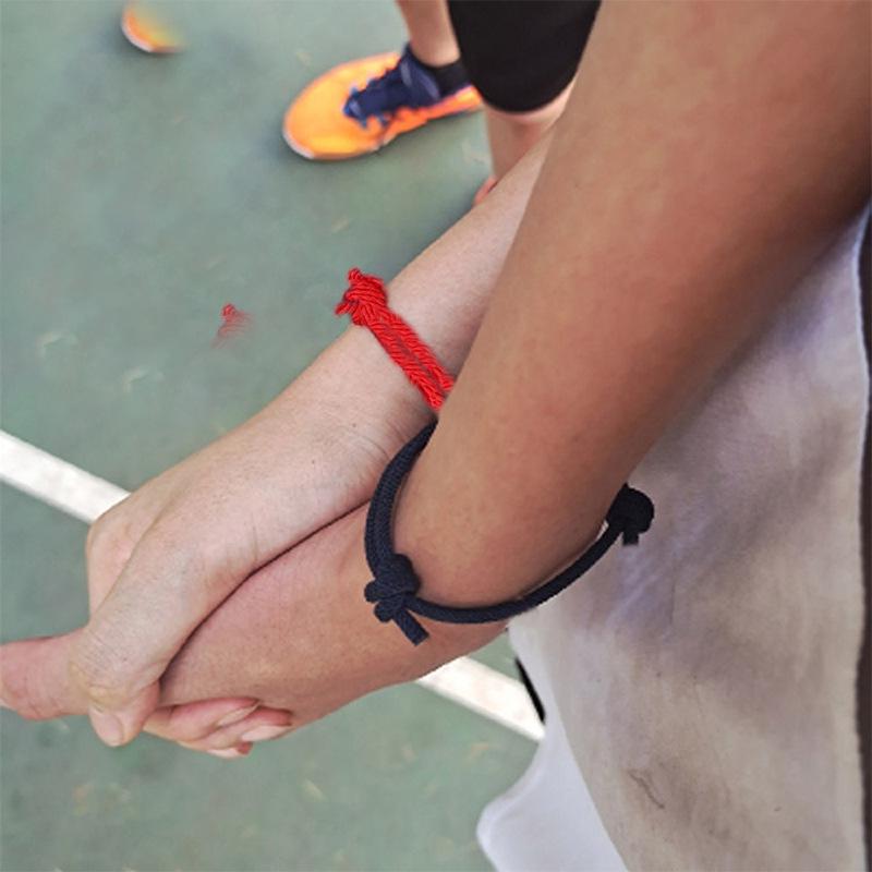 Магнитный браслет дружбы  Звезда и Луна  - Регулируемый, ручной работы, плетеный дизайн красный