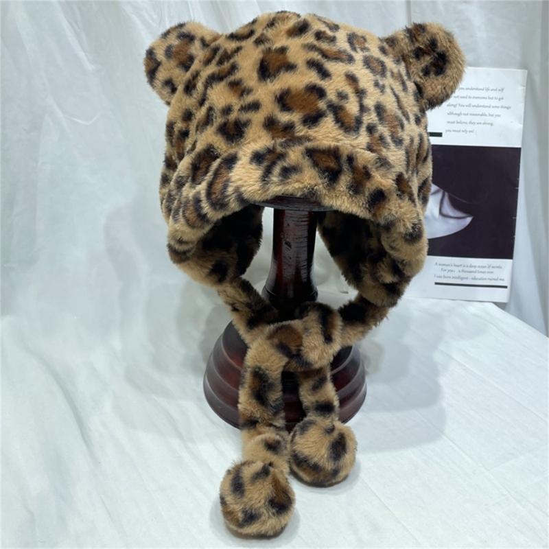 Modische Leopard Bärenohren Uschanka Mütze für verschiedene Kopfgrößen Winter Herbst Verdickte Pullover Beanie Mütze für Freizeit Reisen