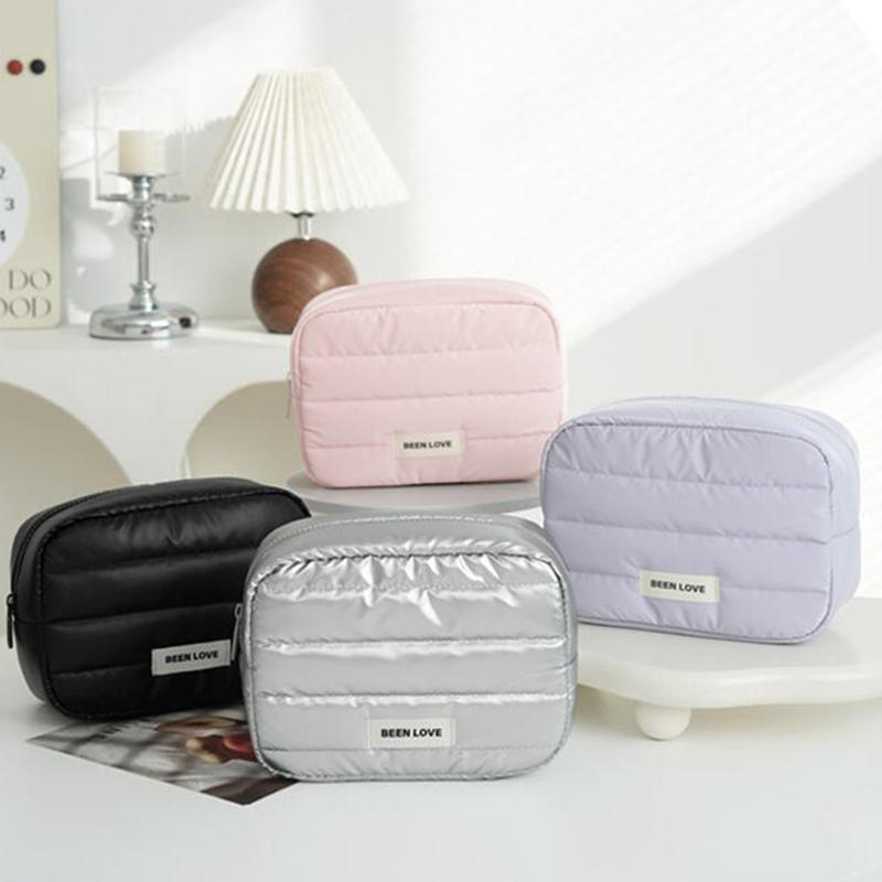 Make Up Bag Large Capacity Waterproof Makeup Handbag Travel Cosmetic Toiletry Storage Pouch Elegant Ladies Square Zipper Bag
