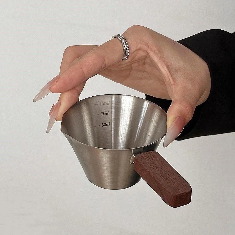 Stainless Steel Measuring Cup With Wooden Handle 100Ml Coffee Milk Pitcher With Scale For Barista And Kitchen Use