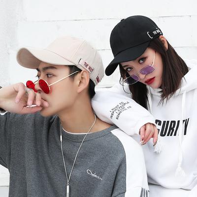 Berretti e cappelli – Berretti e cappelli con visiera