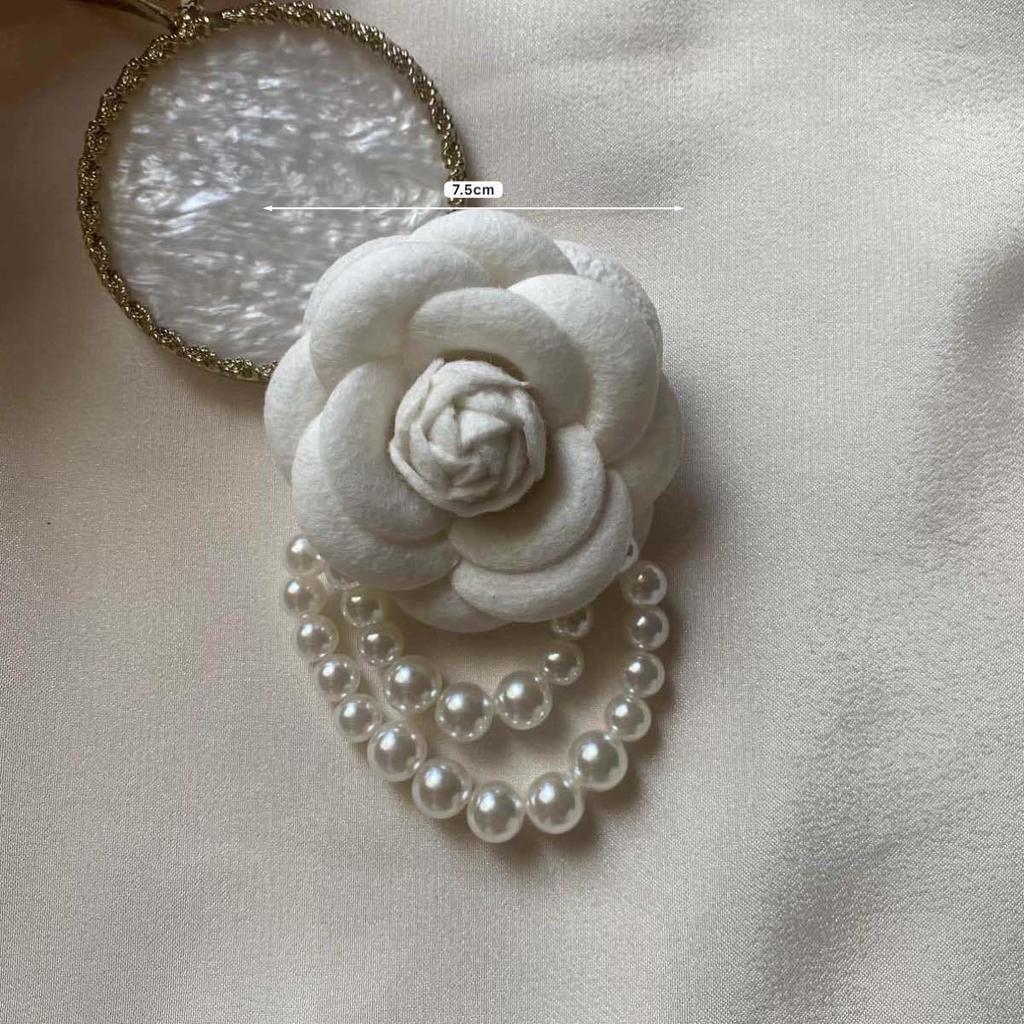 Elegant 3D Camellia Bow Brooch: Versatile French Style Corsage Pin for Women