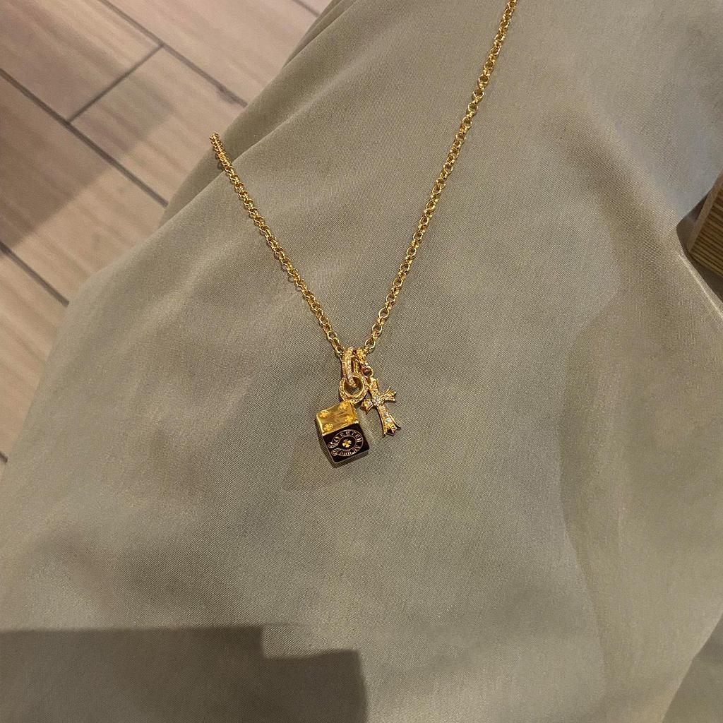 Zircon Cross Pendant Necklace - High-End Clavicle Chain with Cold Style for Women