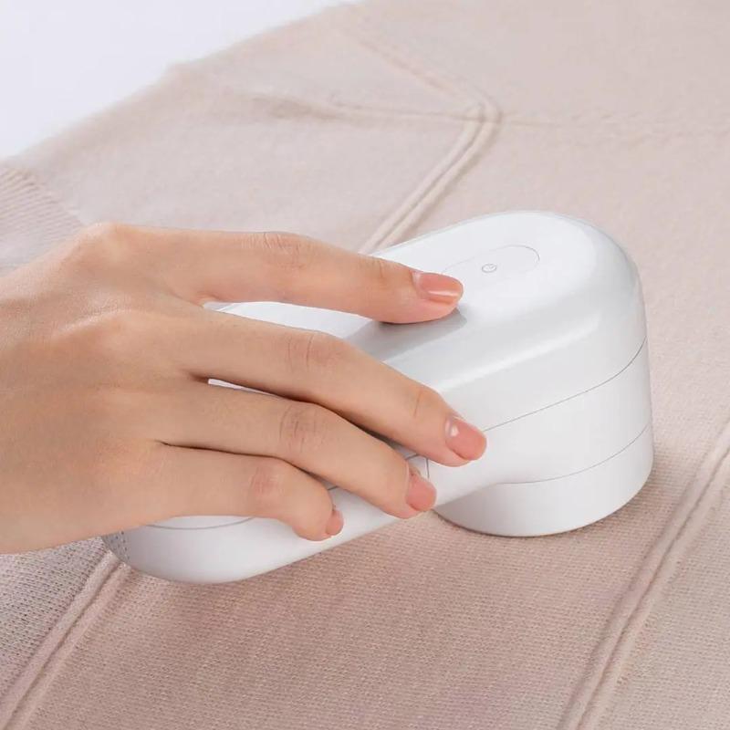 Lint Shaver Digital Display USB Rechargeable Home Portable Fuzz Remover Ball Shaving Tool Device Convenient Usage and Cleaning