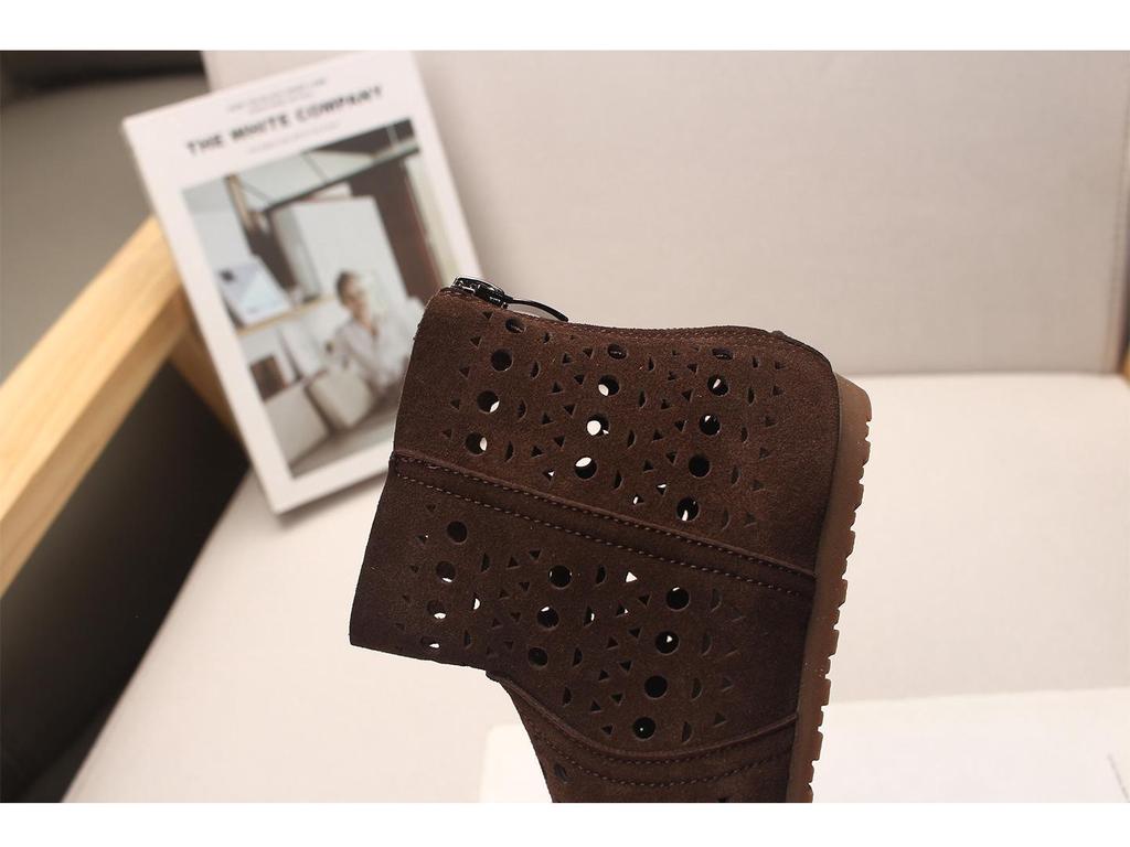 2026 Summer Korean Style Fashionable Girls' Short Boots - Breathable Hollow Sandals for Toddlers with Soft Soles