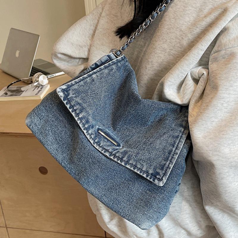 New chain large capacity denim tote bag casual college student shopping bag commuter shoulder messenger bag