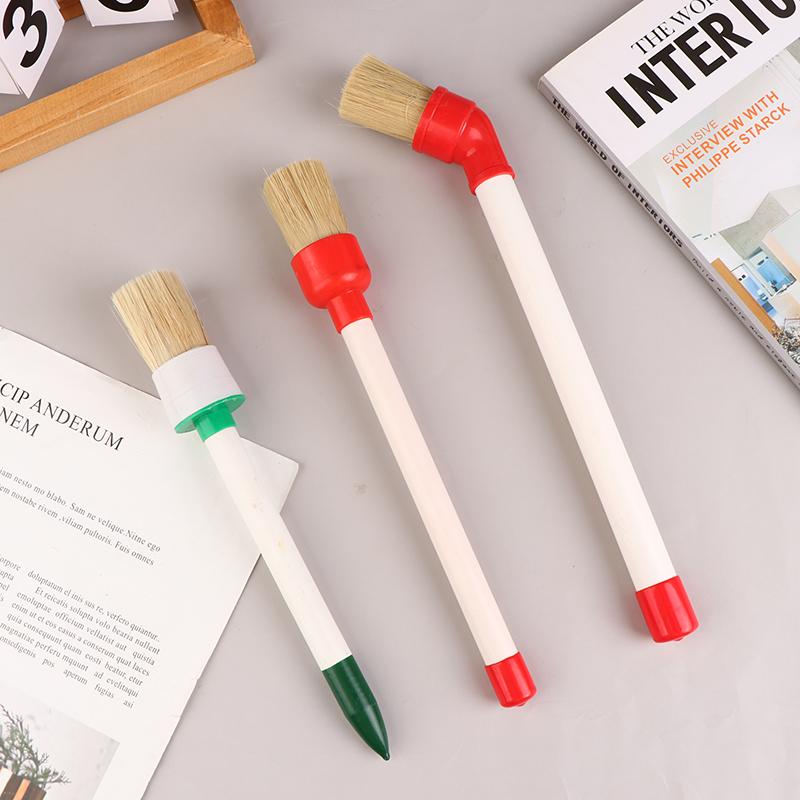 1Pc Portable Tire Lubricating Paste Brush Tyre Scraper Lubricating Oil Special Brush Tyre Lubrication Tyre Repair Tool