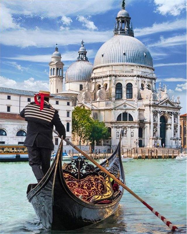 Diamond Painting Snow Fell Horses and Dogs Cross Stitch Full Square Round Drill Diamond Embroidery Animal Diamond Mosaic Handicraft Home Decor