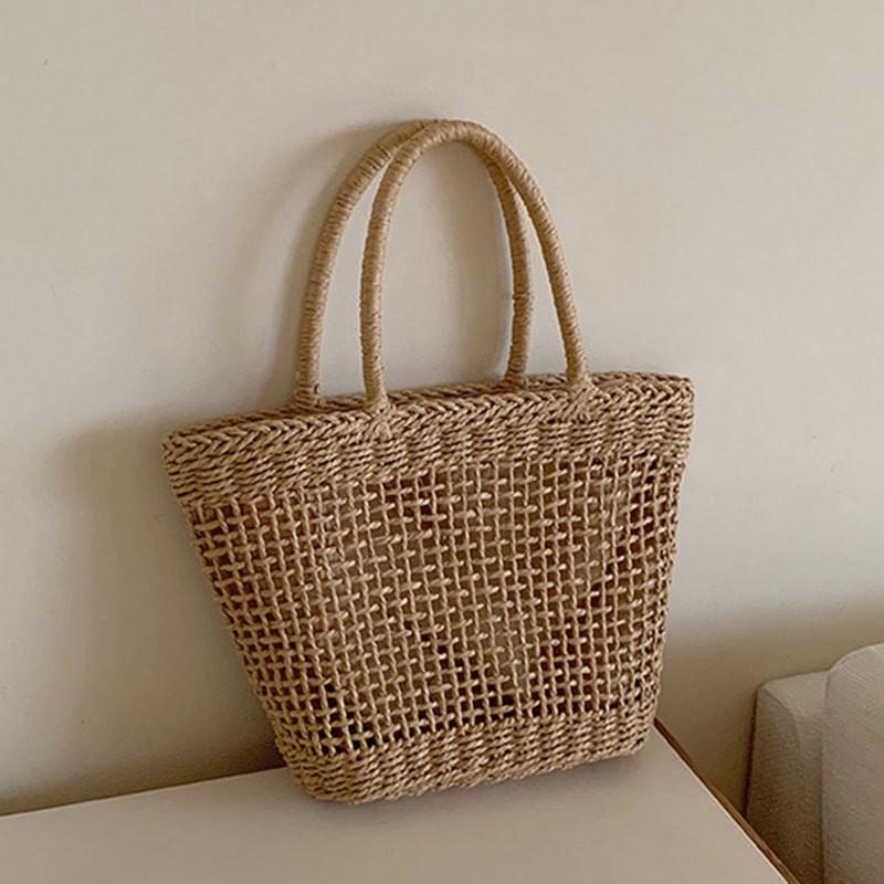 Retro literary handwoven straw bag handwoven largecapacity shoulder bag seaside vacation large bag women s bag