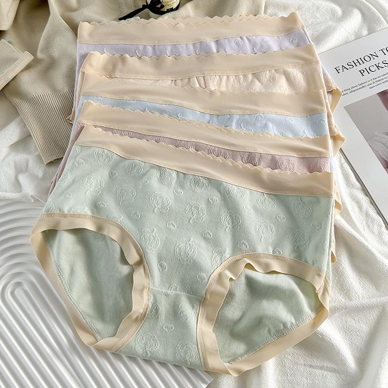 New Ice Silk Mid-Waist Women's Briefs with Cotton Crotch Seamless & Comfortable