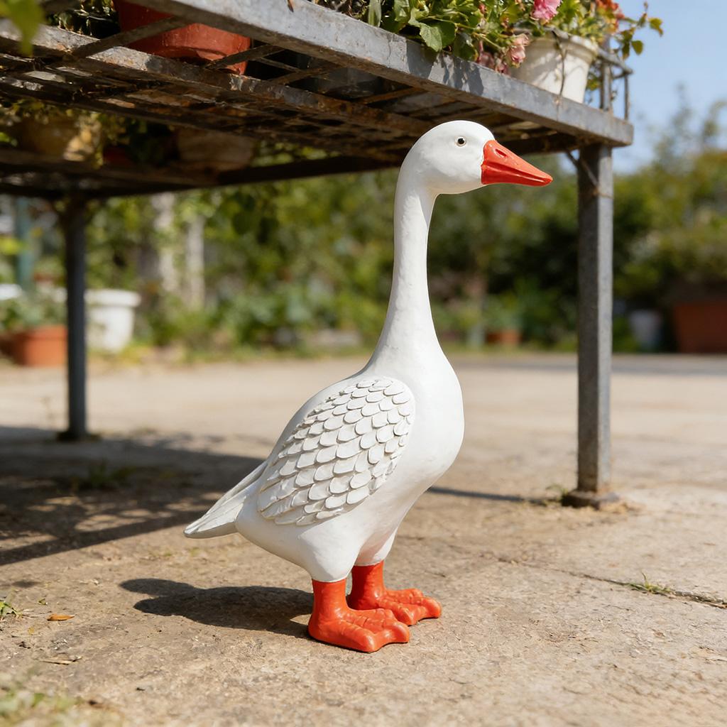 White Goose Garden Statue, Resin Duck Sculpture, Outdoor Yard Art Decor for Patio & Lawn