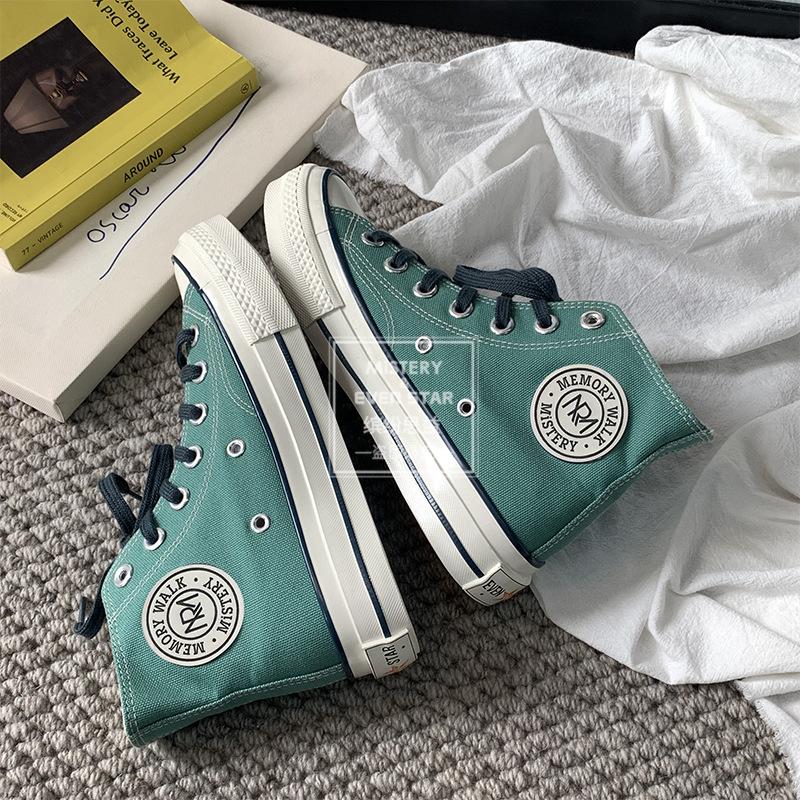 Round Label Canvas Shoes Student Men and Women Couple Shoes 211