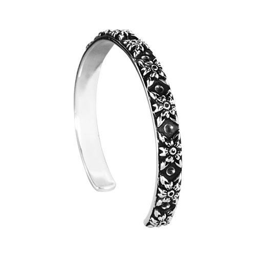 Anonymous Artisan Oldschool Flower Bangle