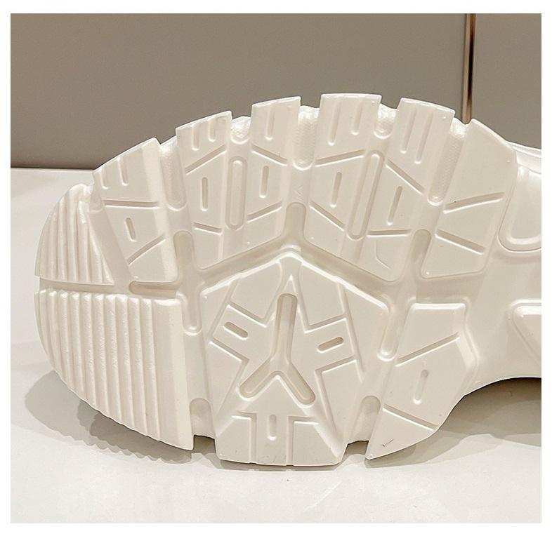 Newest Men's Sneaker Soft Soles Sports Shoes Mesh Breathable Non-slip Running Shoes For Women Outdoor Light Couple Sneakers