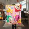 1 ks Flísová deka s potiskem Pinkfong, Vysoká kvalita, Pohodlná pro všechna roční období, Domácí dekorace, Teplo a pohodlí, Perfektní pro vánoční dárky111
