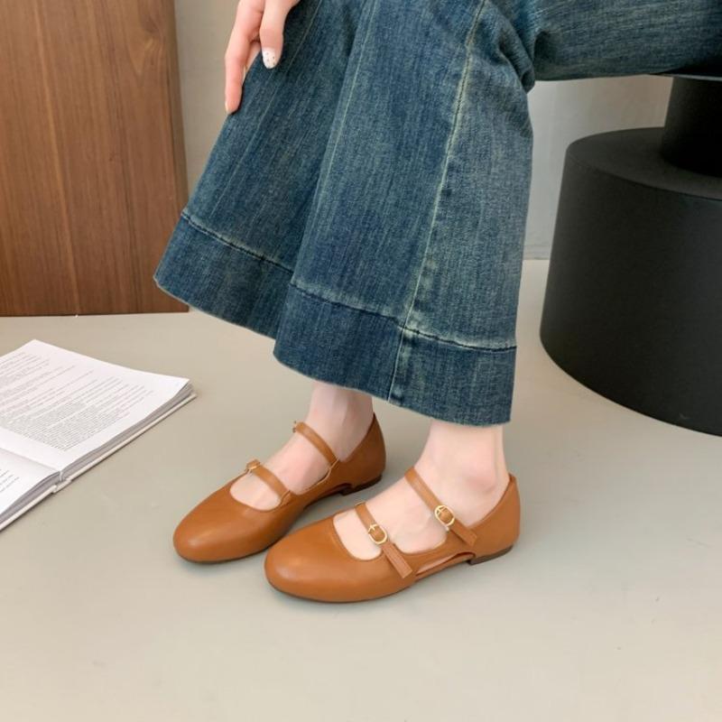 Flat-bottomed double-buckle Mary Jane shoes women's autumn new round-headed grandma shoes student solid-color casual shoes