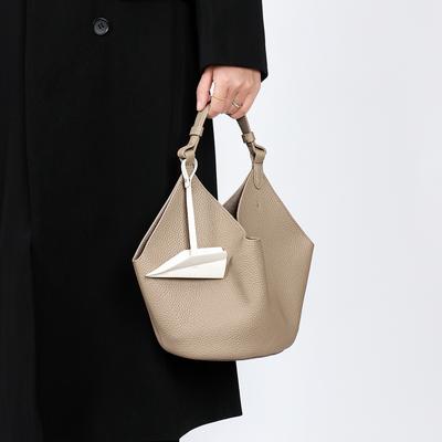 Female Bag Bucket Bag Niche Large Capacity Advanced Sense Head Layer Cowhide Handbag Basket Bag