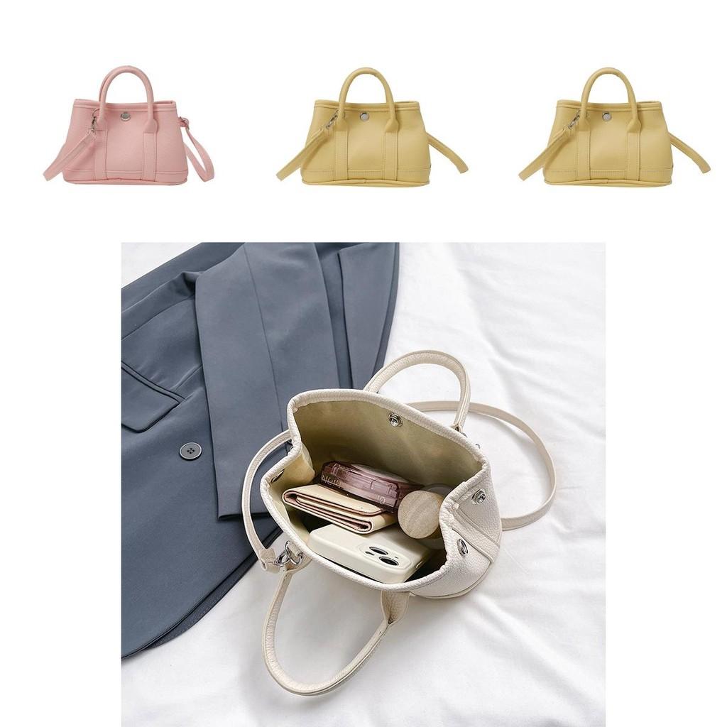 Women Solid Color Pu Shoulder Bag With Zipper Closure For Street Style