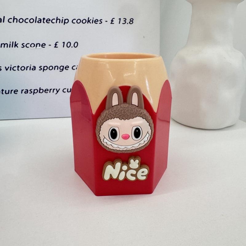 

Лабубу Цветной шестигранный пластиковый держатель для ручек Простая настольная коробка для хранения красный