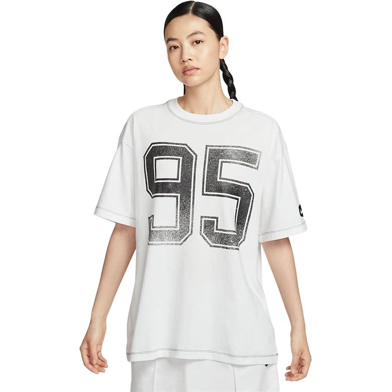 

New Nike Sportswear Women s Short Sleeve T Shirt HV4973-121 M