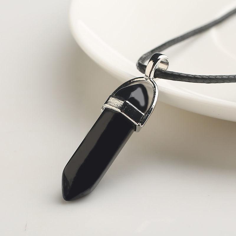 Naturstein Anhänger Halskette Damen Mädchen Geschenk PU Leder Sechseckige Säule Spitz zulaufender Schmuck