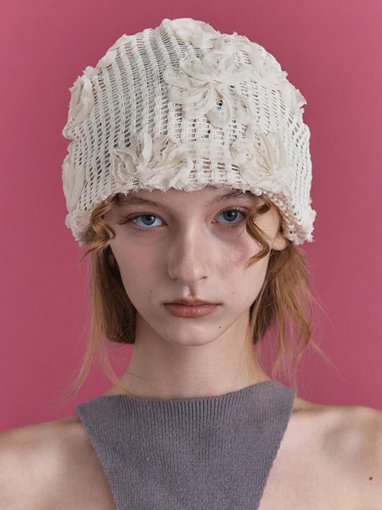 Poejidam Rosa Knit Beanie In Ivory
