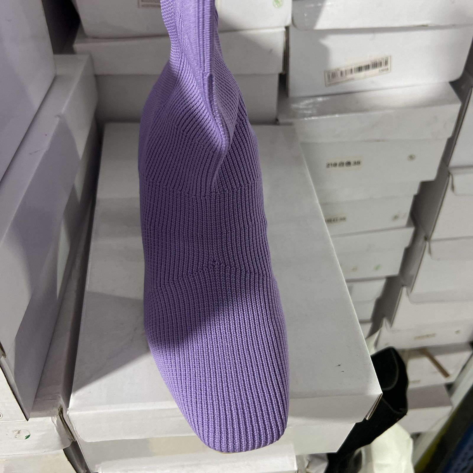 

Модная женская короткая обувь Мягкие однотонные носочные ботильоны для женщин Эластичные Удобные и Элегантные Большой размер Теплый Тренд 2025 Шикарные ботильоны 38