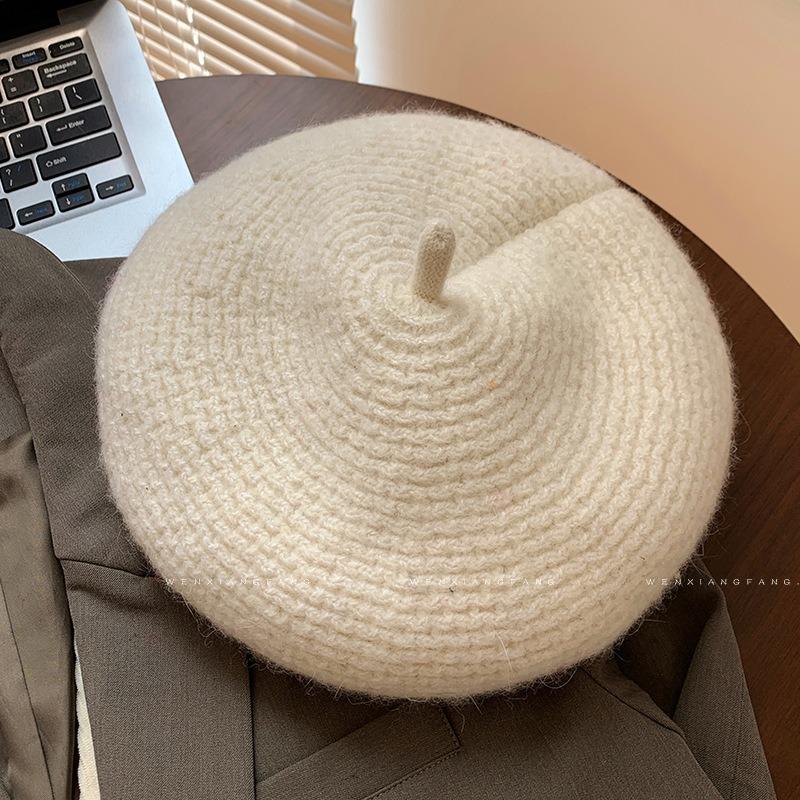 High Quality Woolen Beret Women's Autumn and Winter Face Small Buds Red Painter Hat Christmas Hat