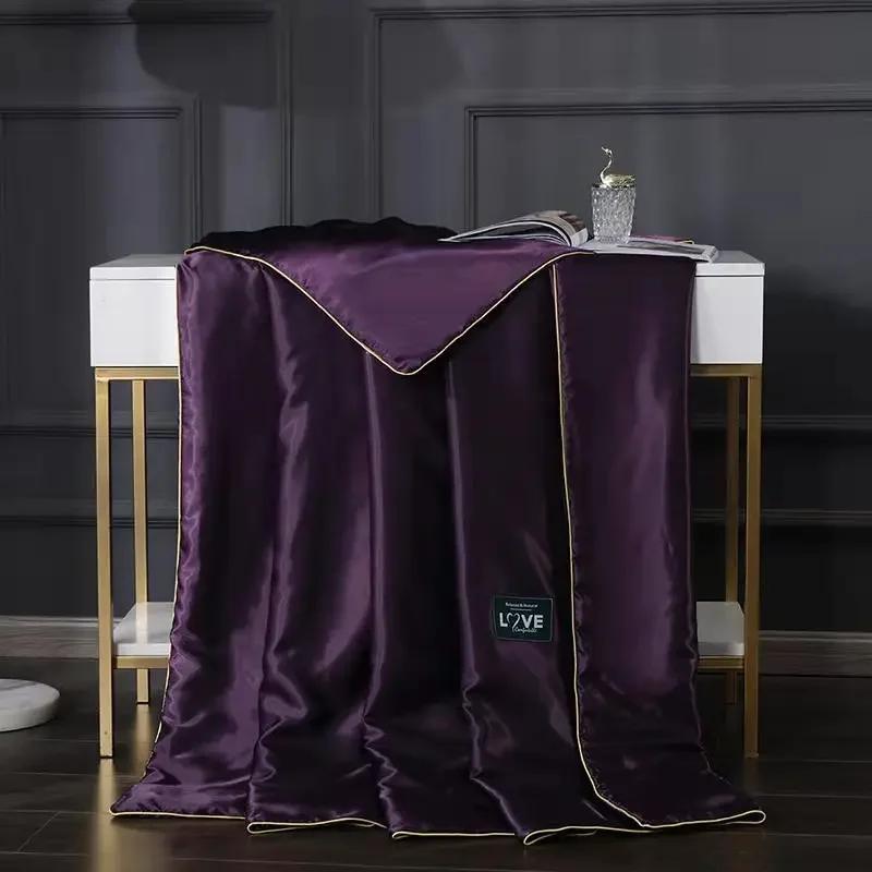 Luxury Emulation Silk Quilted Quilt Queen High End Spring Summer Satin Quilts Mechanical Wash Soft Comfortable Thin Comforter