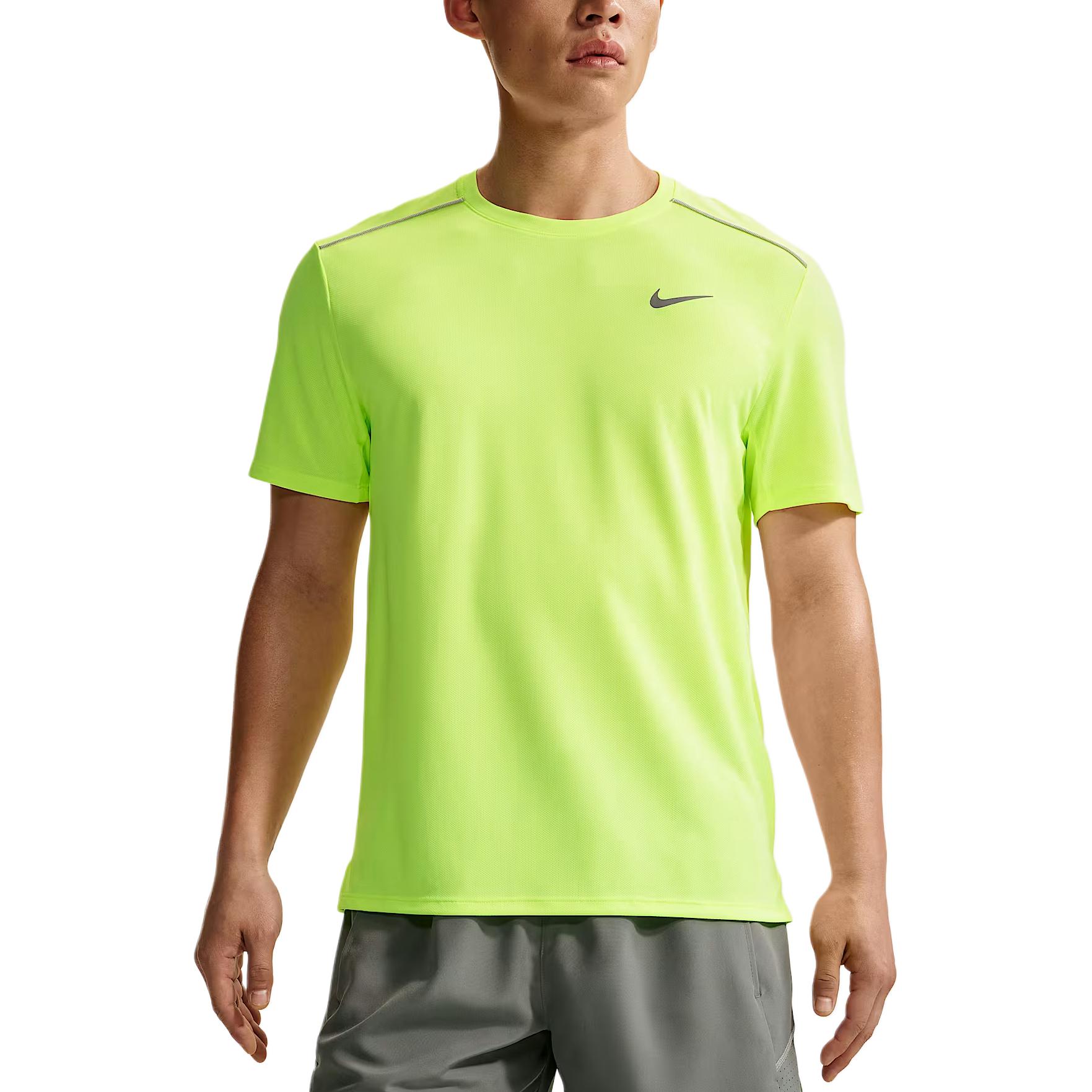Nike Dri-Fit Miler Lightweight Breathable Quick-Dry Running T-Shirt Men tops IF2083-737 M