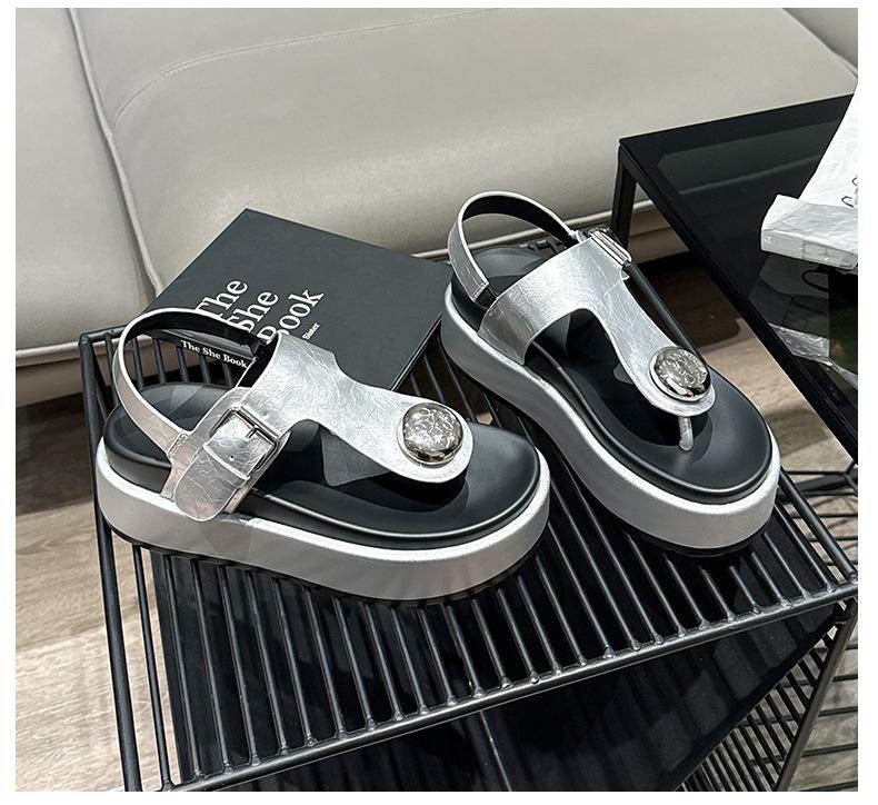 

Muffin platform toe sandals women s 2025 summer new casual lightweight metal buckle fashion seaside vacation beach shoes 35