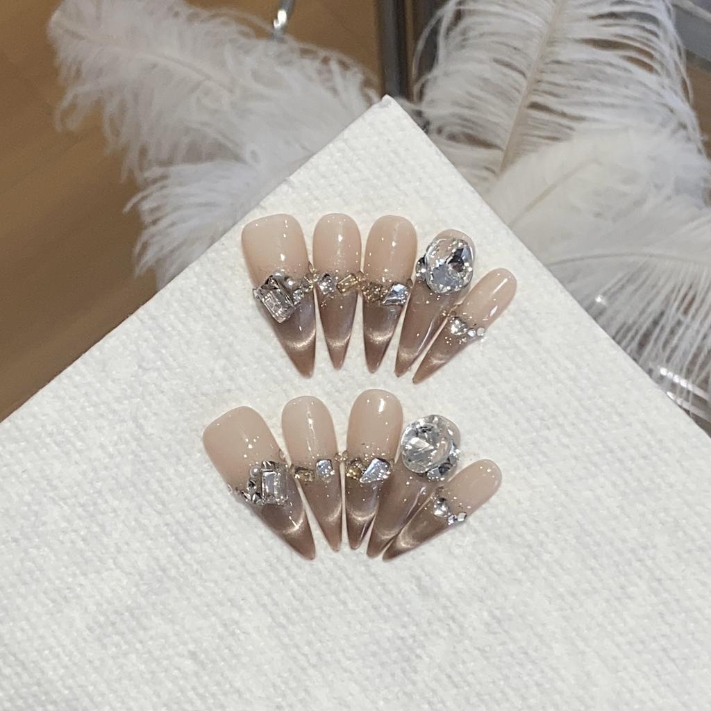 Handmade Gradient French Smiling Cat Eye Sequins Small Crushed Diamond Pile Drill Amber Caramel