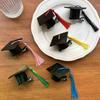 2 buc. Ciucure Pălărie Absolvire Mini Pălărie Doctorală Clip Bandă de Păr Petrecere Absolvire Coafură Stereoscopică Decor Păr Absolvire