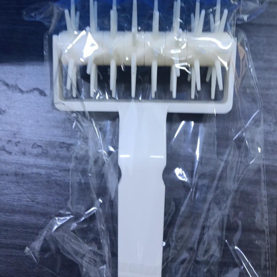 Plastic Lattice Cutter & Dough Roller for Pizza, Cookie, or Pie Crusts