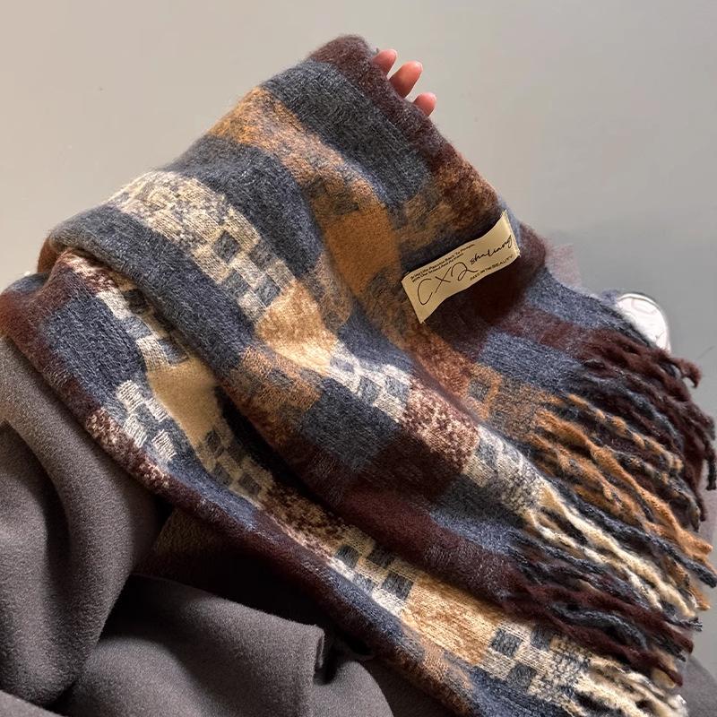 Winter couple plaid scarf retro fashion temperament warm thickened neck protection scarf versatile men and women a pair of tide