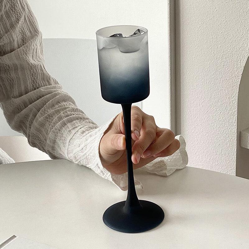 ZISIZ Vintage Frosted Black Champagne Glass